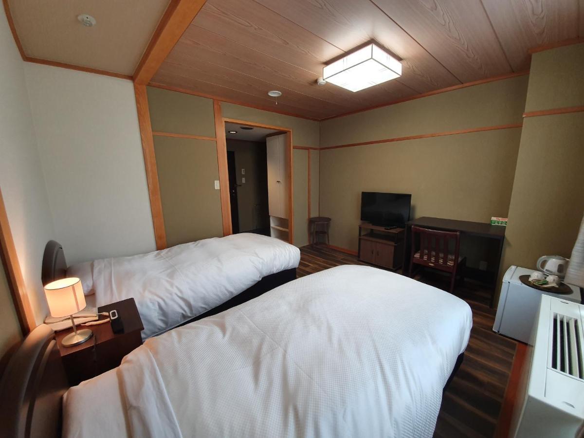Kokoro Hotel 3*