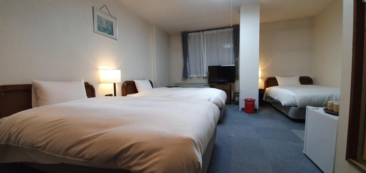 Kokoro Hotel 3*